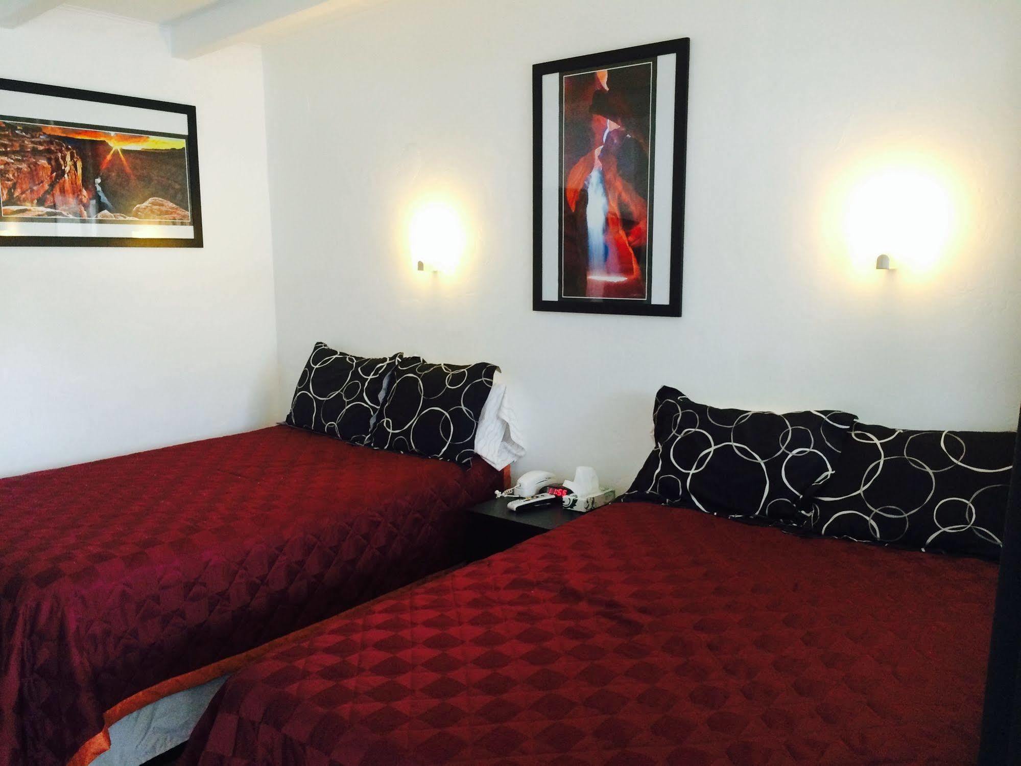 Highlander Motel Williams Eksteriør bilde