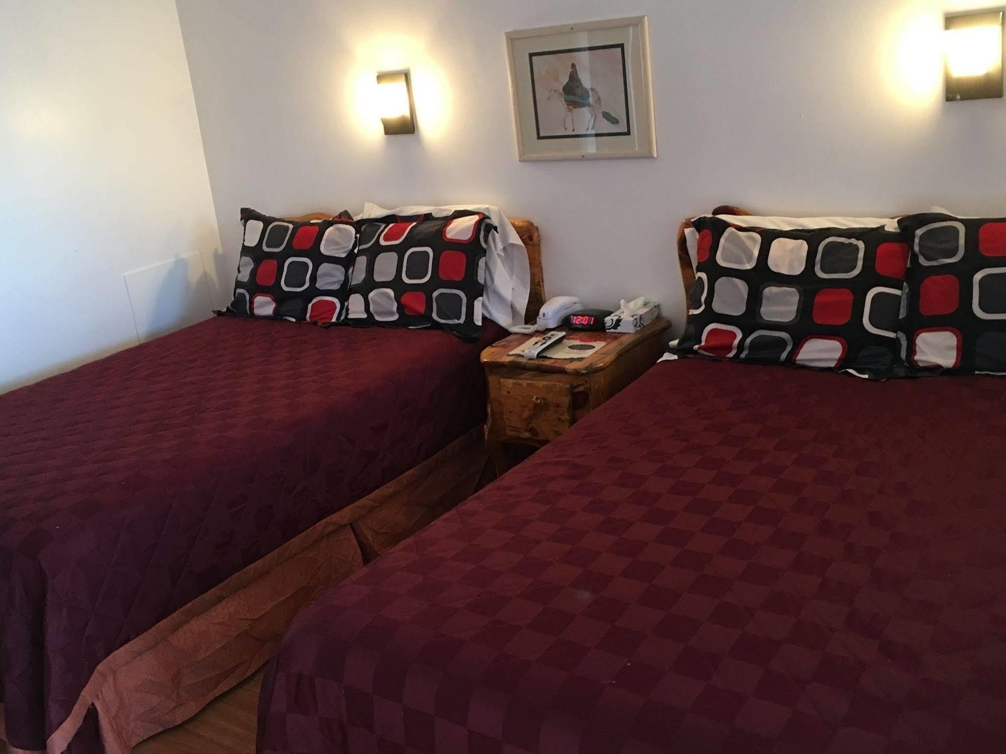 Highlander Motel Williams Eksteriør bilde